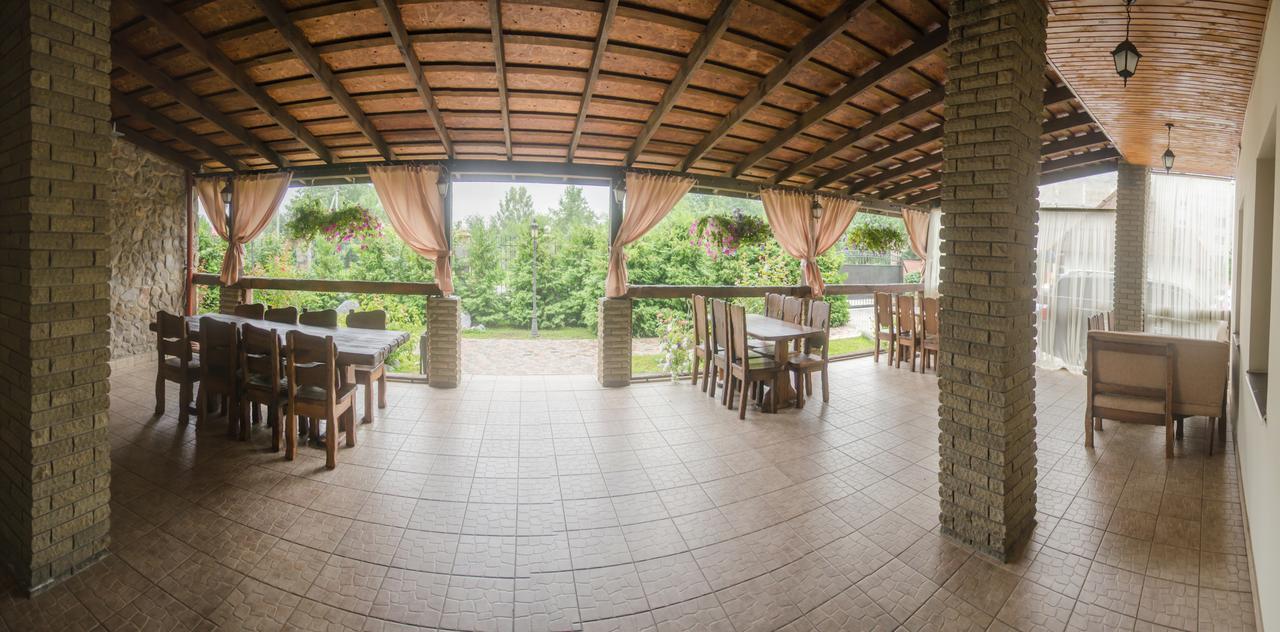 Stara Vezha Hotel Boryspilʼ Εξωτερικό φωτογραφία