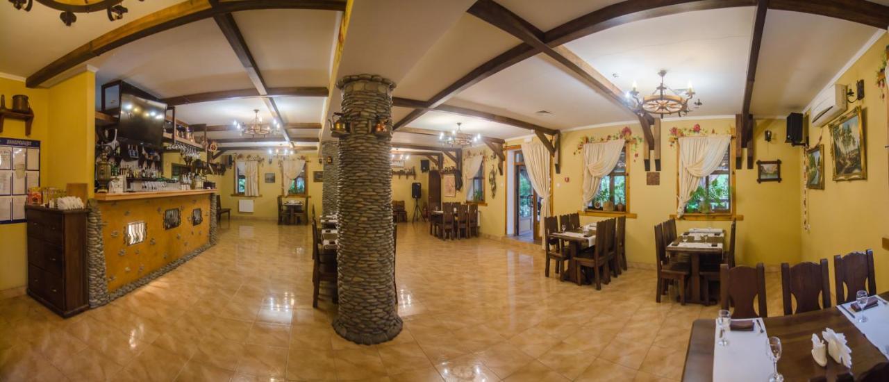 Stara Vezha Hotel Boryspilʼ Εξωτερικό φωτογραφία
