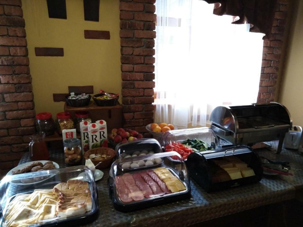 Stara Vezha Hotel Boryspilʼ Εξωτερικό φωτογραφία